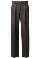 Produktbild 1 von DRYKORN Hose Leek mit Bundfalten in Braun.