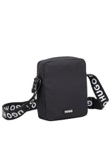 Produktbild 1 von HUGO Umhängetasche mit Branding in Schwarz.