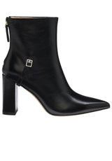 Produktbild 1 von HUGO BOSS BLACK Boots Miah mit Schnallen-Detail in Schwarz.