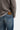 Produktbild 6 von HUGO BOSS BLACK Jeans mit auffälliger Waschung in Blau.